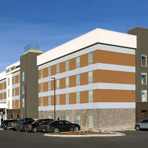 *** Hotel Home2 By Hilton International Airport USA